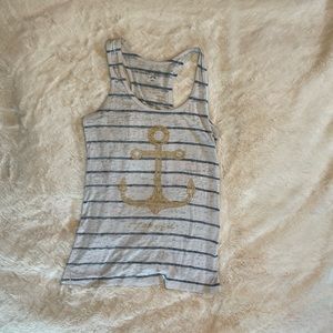 Lake life anchor tank